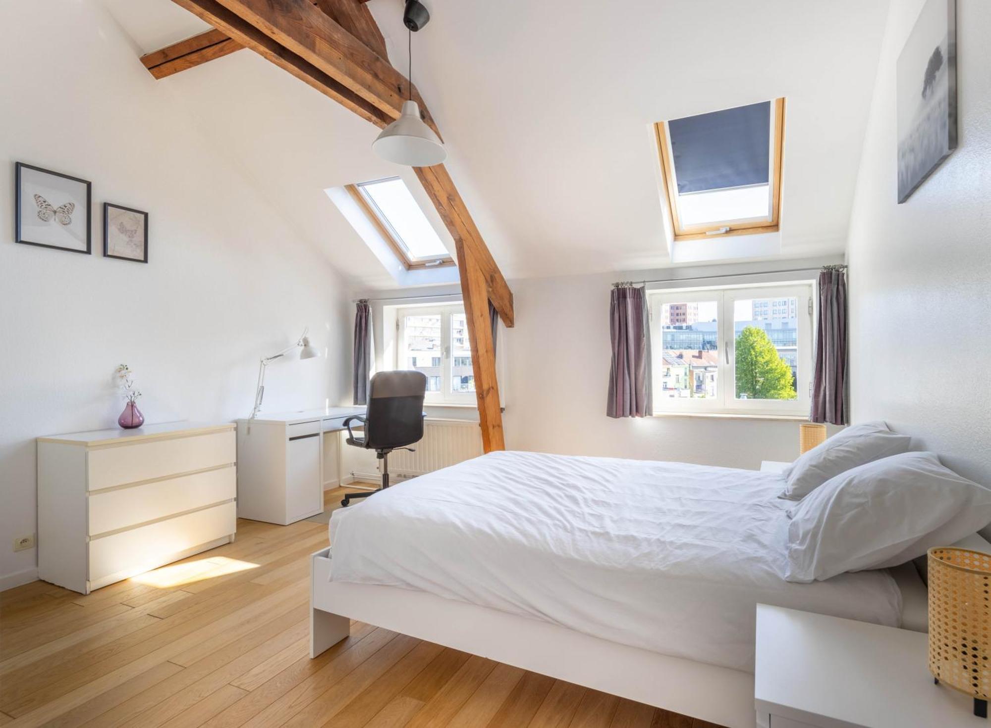 Elegance Cinquantenaire Appartement